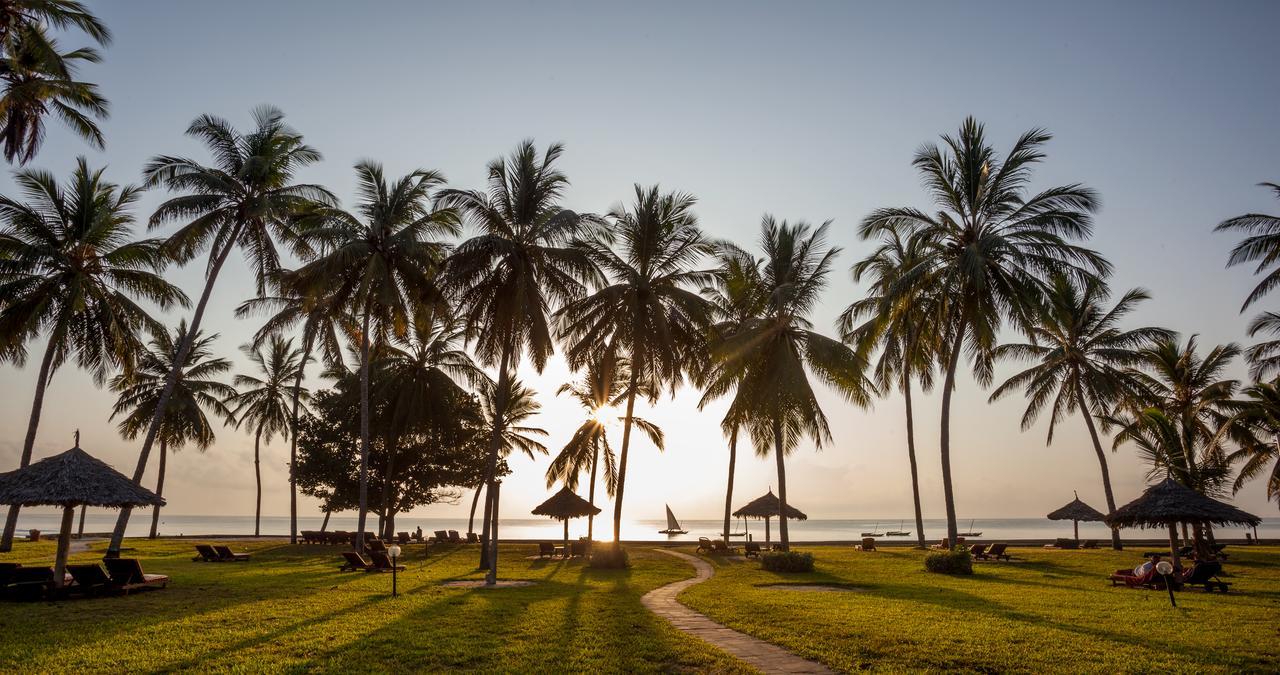 Neptune Village Beach Resort&Spa - Все включено Галу Экстерьер фото