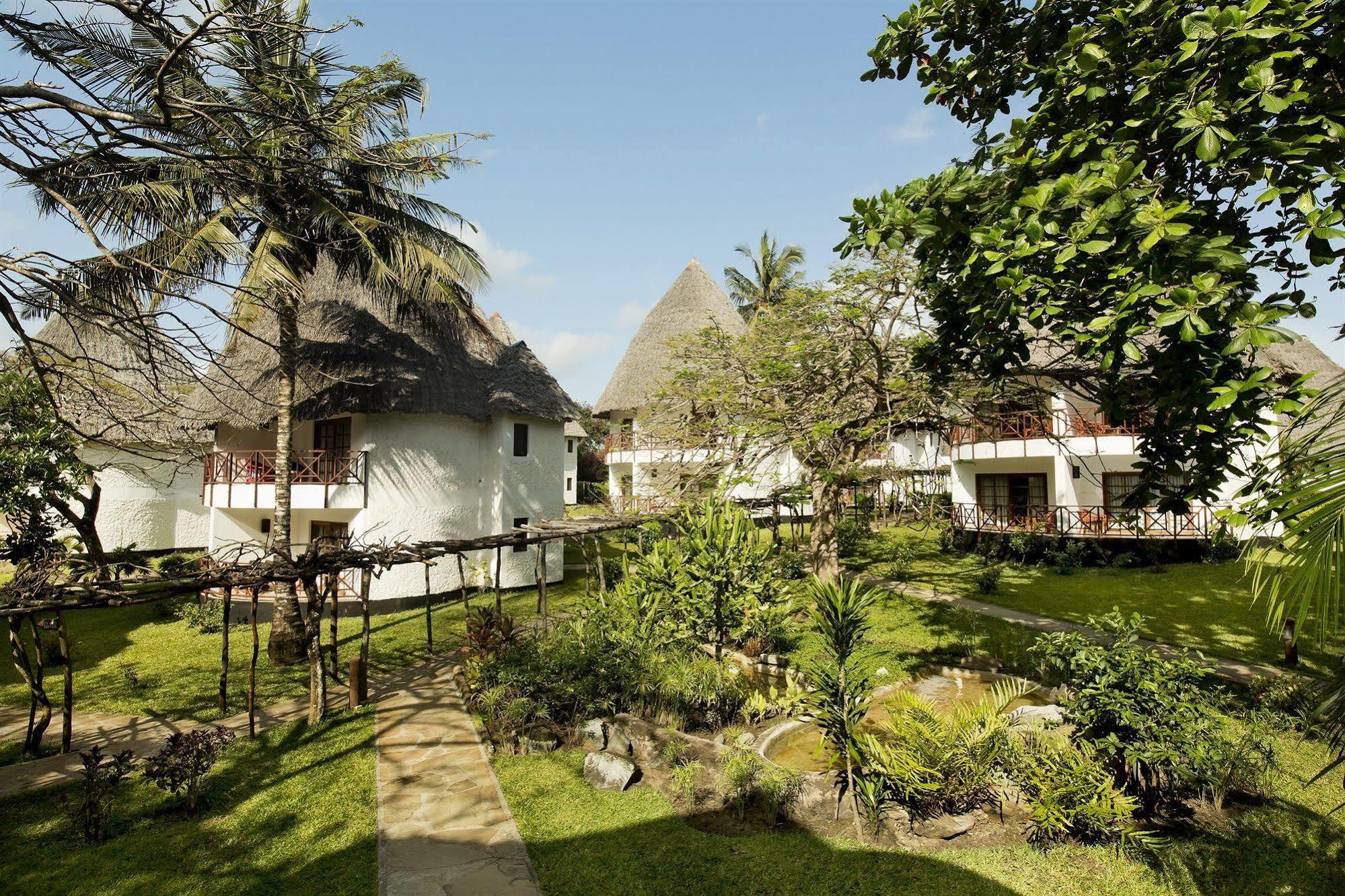 Neptune Village Beach Resort&Spa - Все включено Галу Экстерьер фото