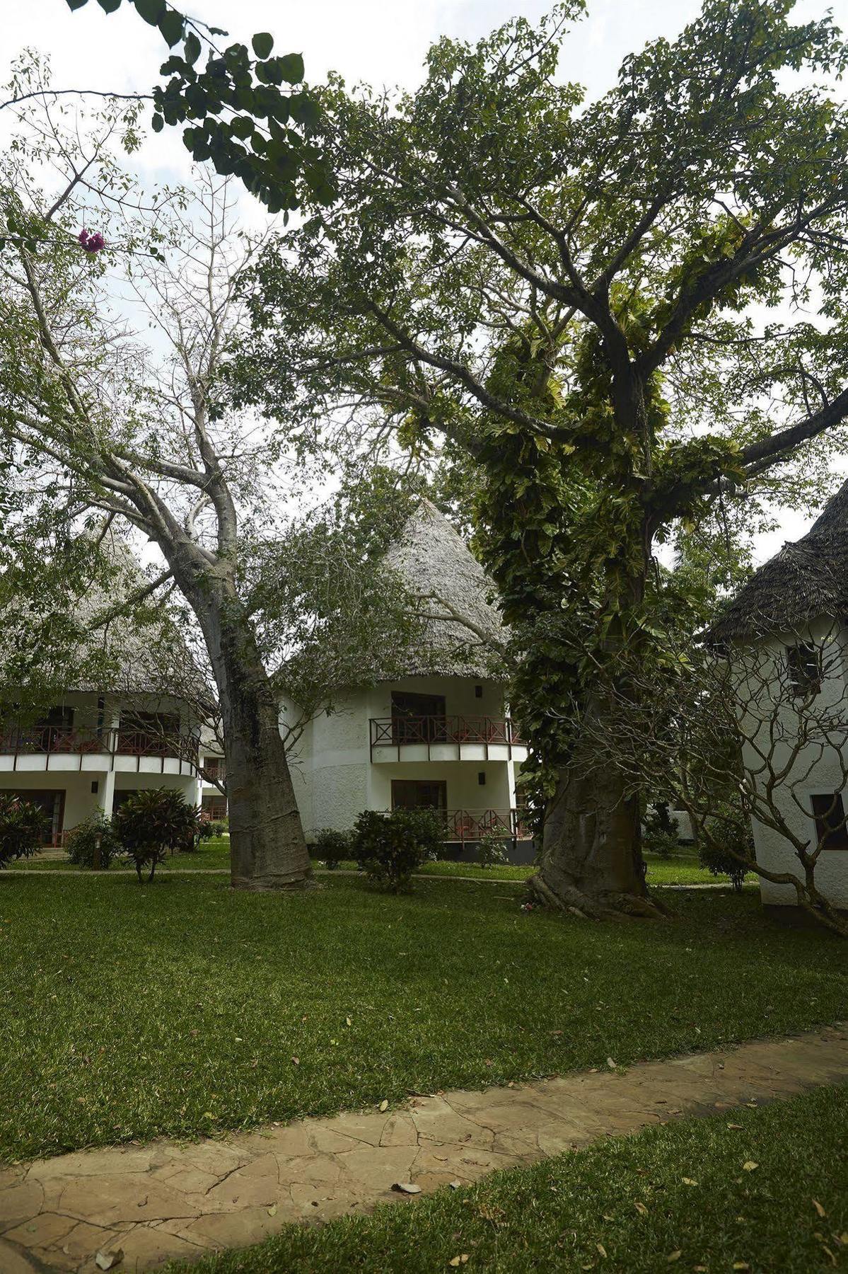 Neptune Village Beach Resort&Spa - Все включено Галу Экстерьер фото
