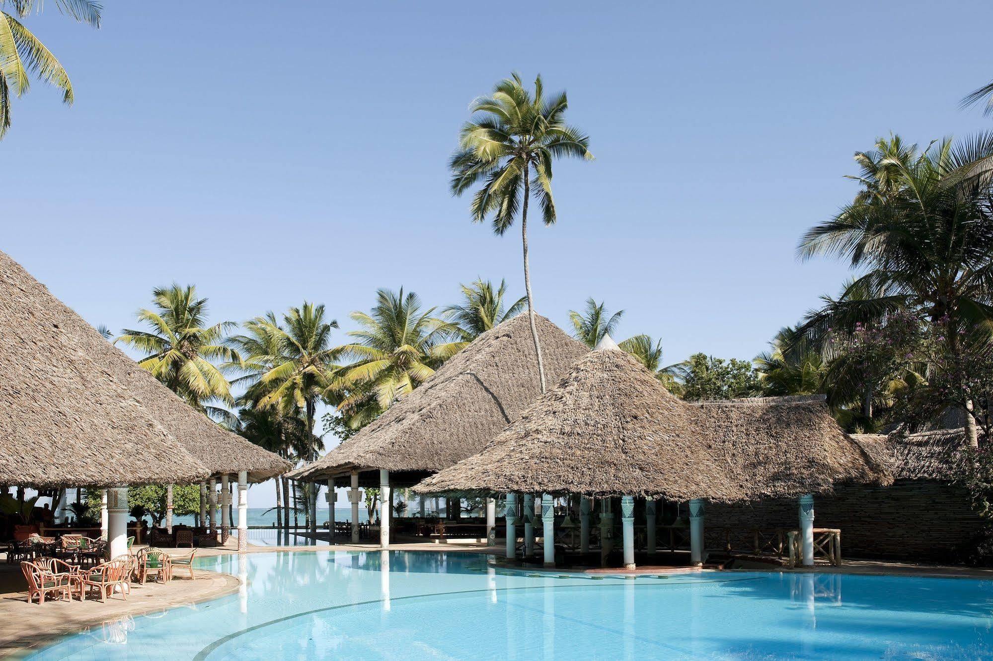 Neptune Village Beach Resort&Spa - Все включено Галу Экстерьер фото